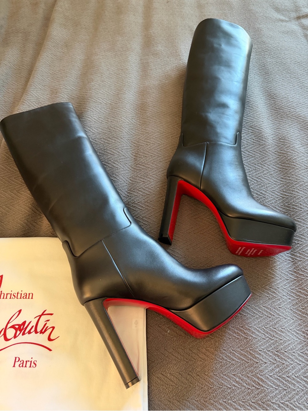 Christian Louboutin Loo Botta Alta Black Leather Platform Boots - Picture 2 of 8